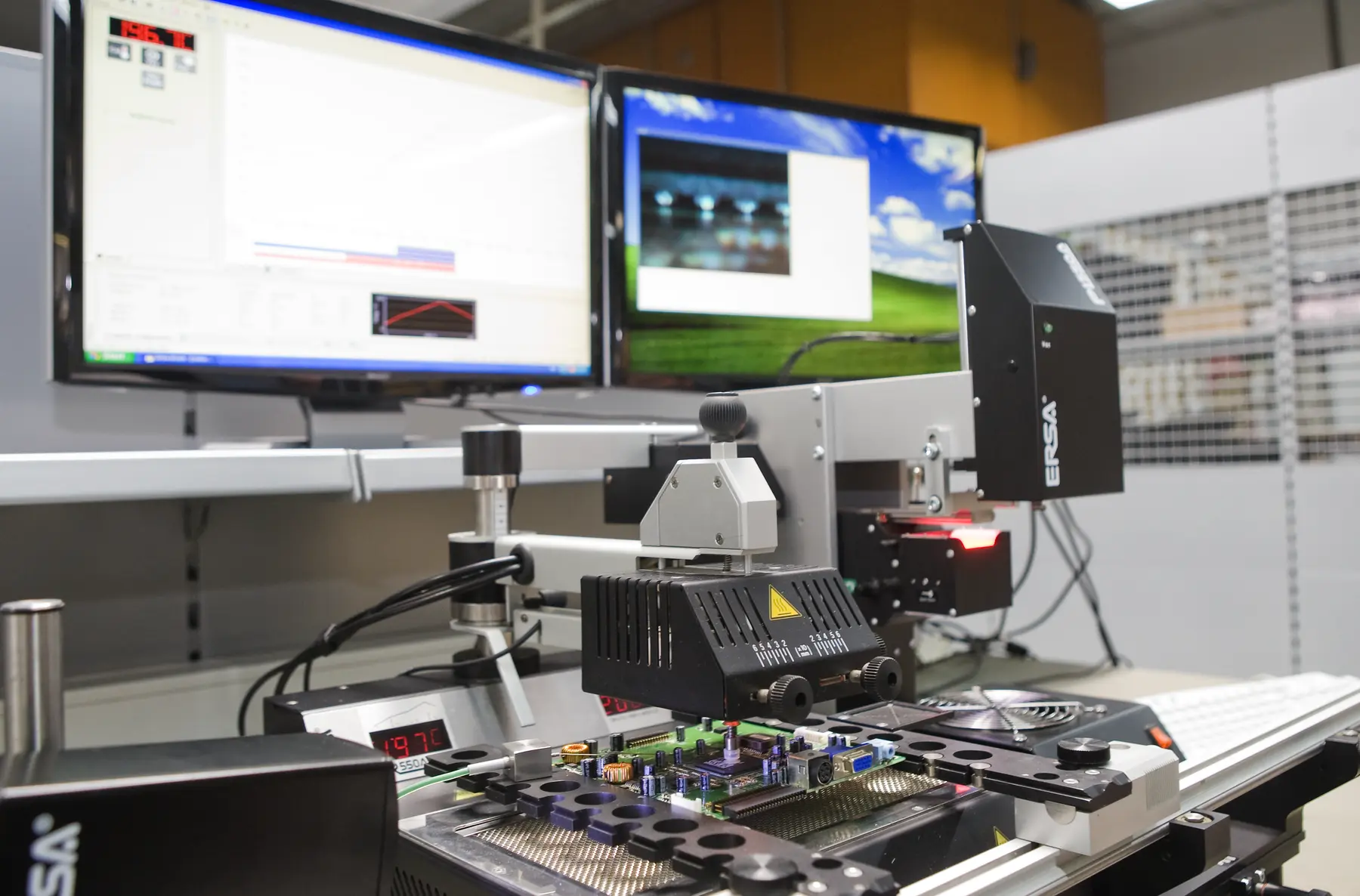 Technischer Arbeitsplatz im früheren Repair Center von Transerv 2000